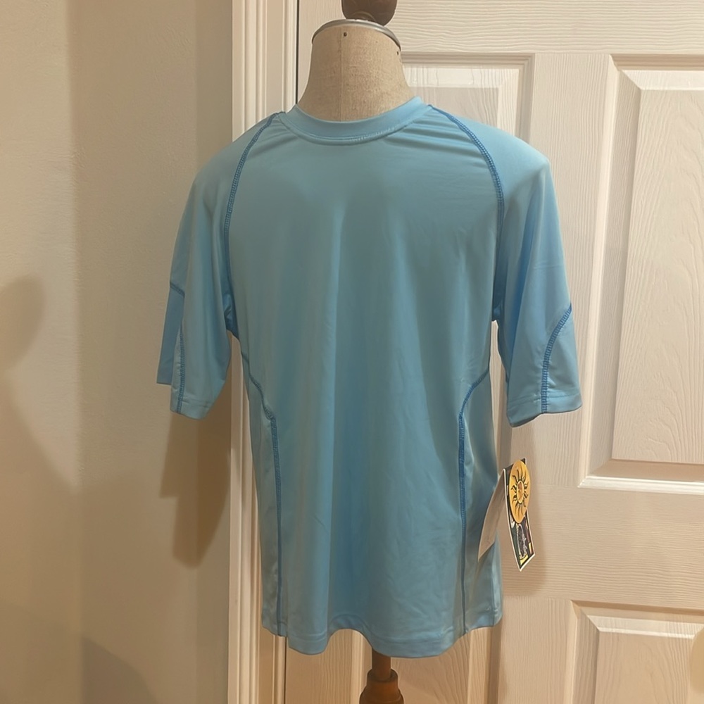 Weekender Rash guard performance athletic top aqua solar short sleeve sky blue S